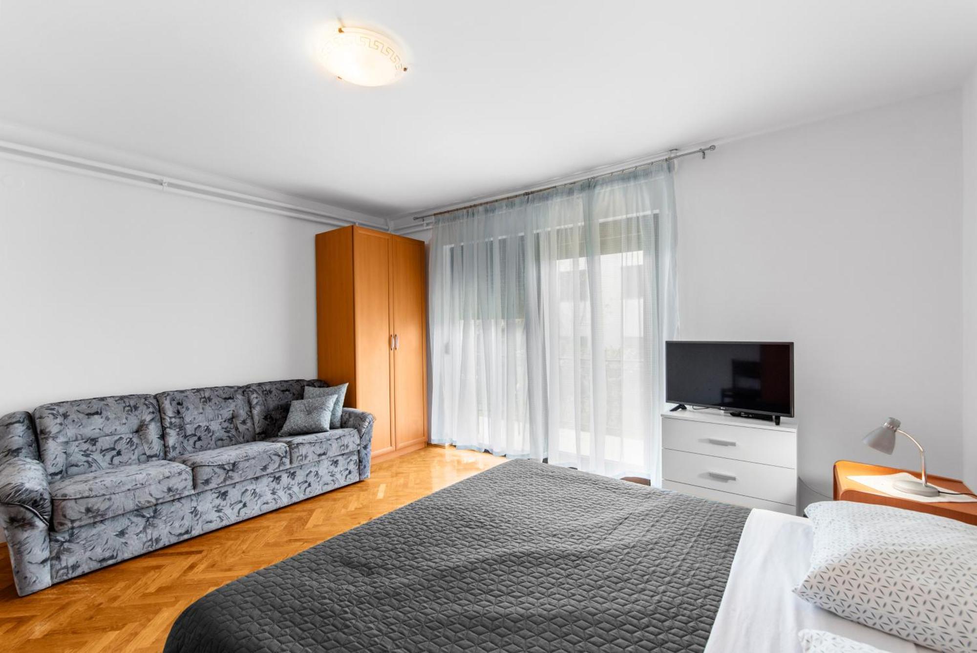 Apartments Feniks Porec Exterior photo